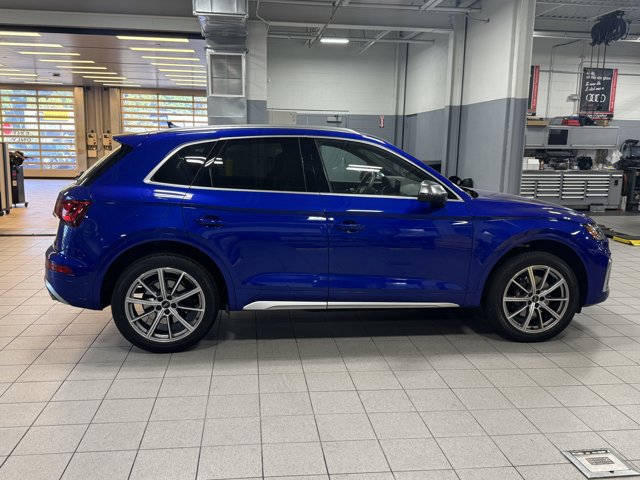 Certified 2023 Audi SQ5 Premium Plus w/ Premium Plus Package AWD/4WD image 4