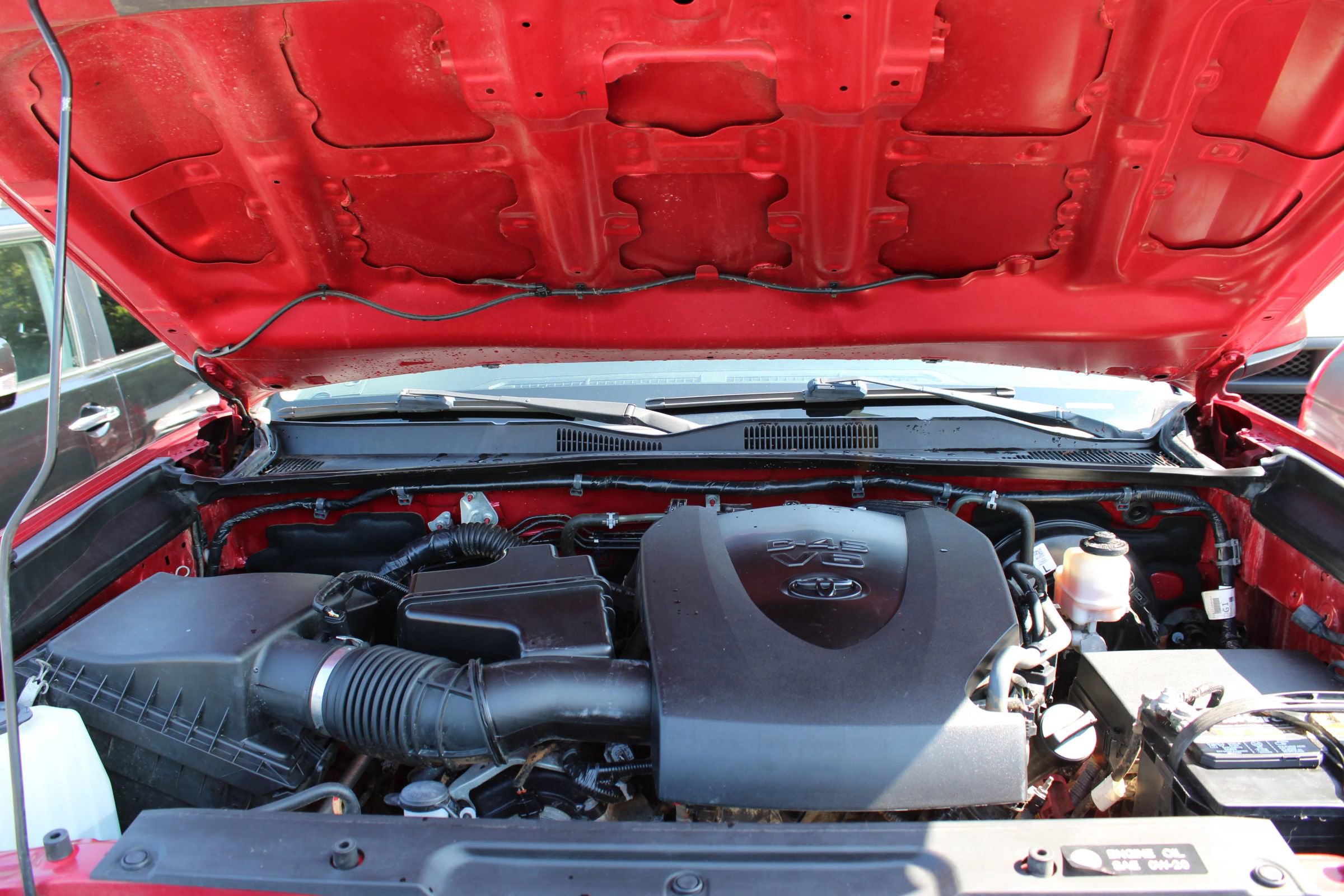 Used 2019 Toyota Tacoma SR image 28