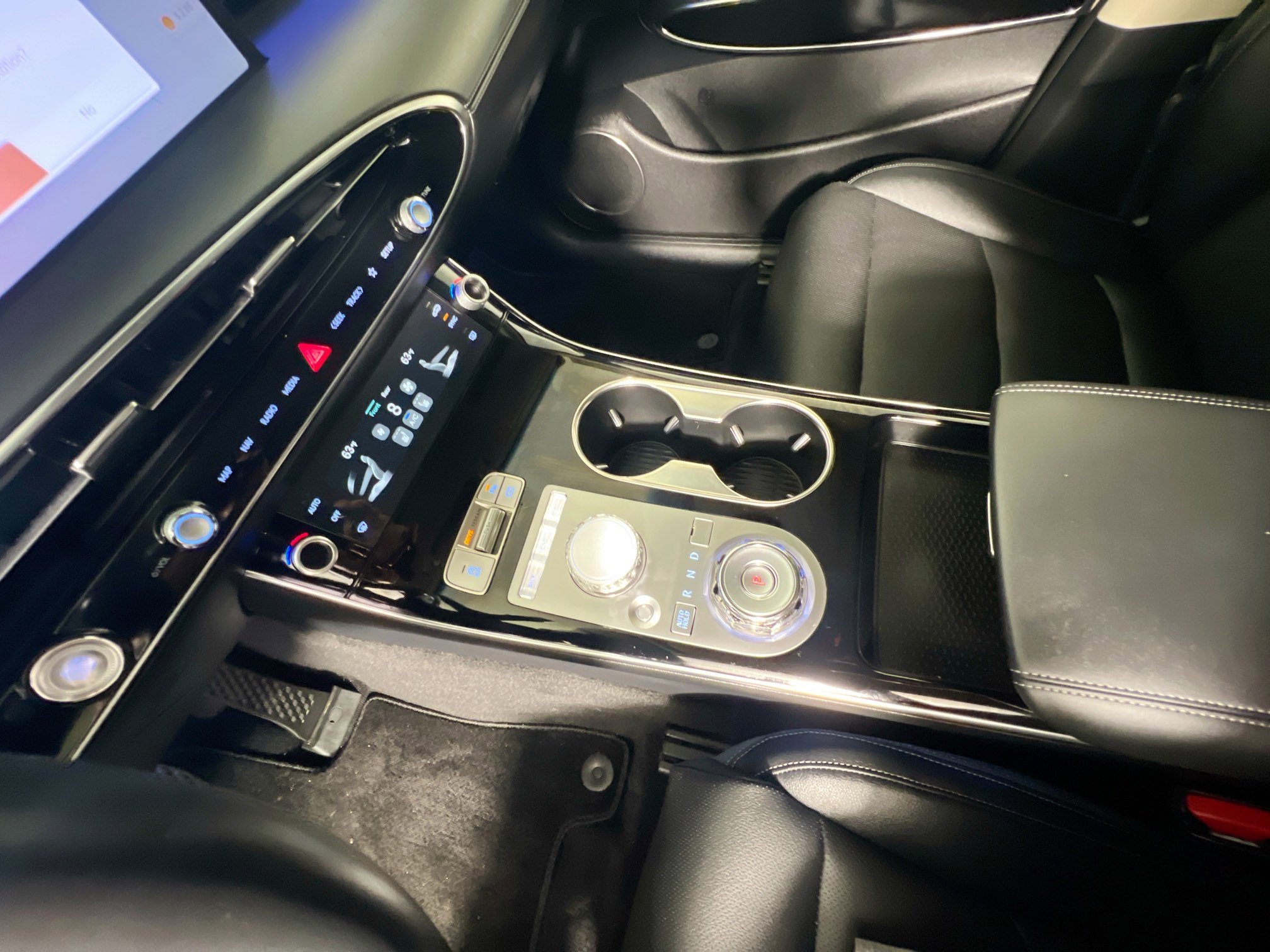 Used 2026 Genesis GV70 2.5T image 26