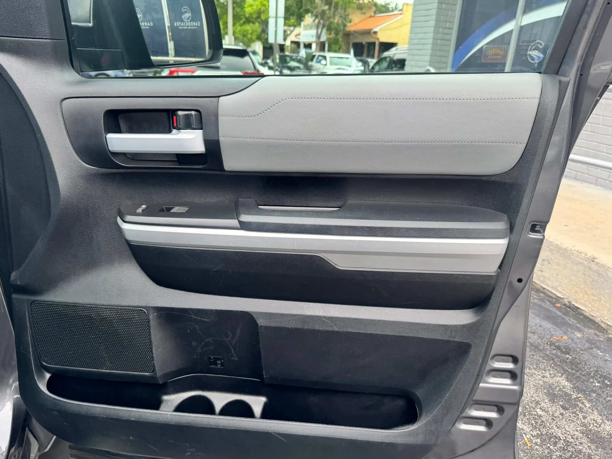 Used 2017 Toyota Tundra Limited w/ TRD Off Road Package RWD image 41