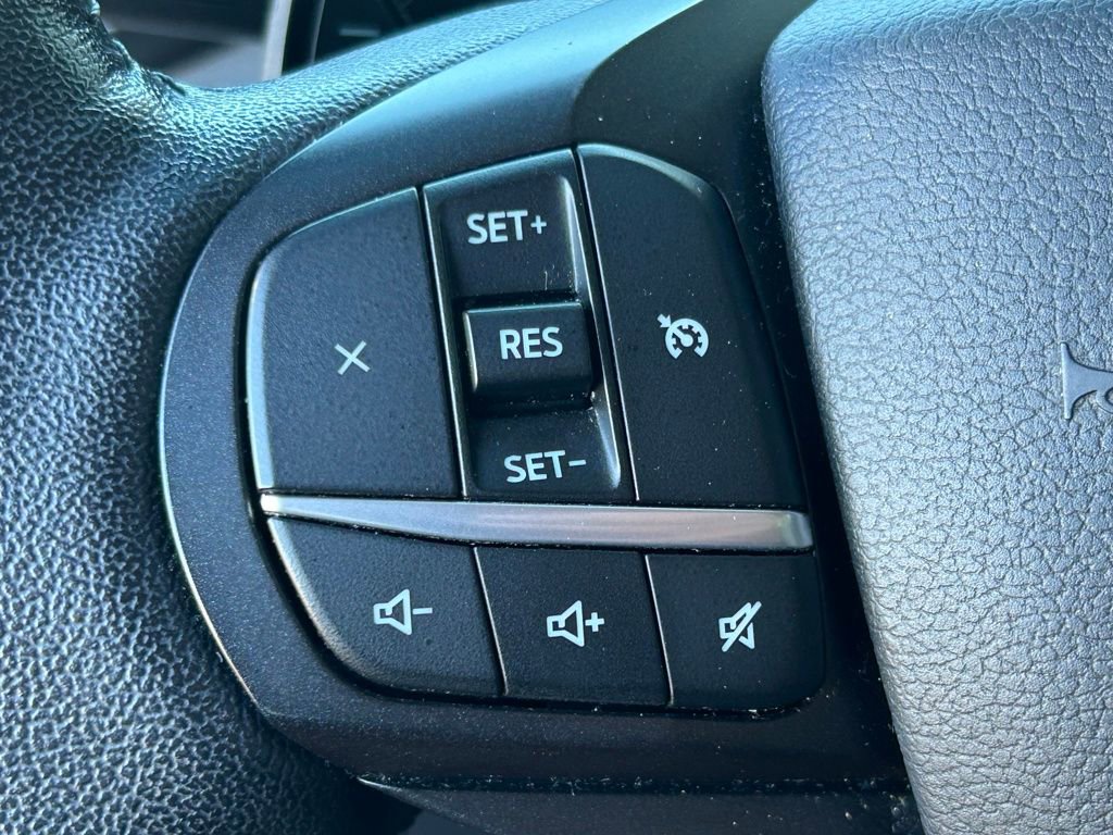 Used 2020 Ford Explorer XLT image 15