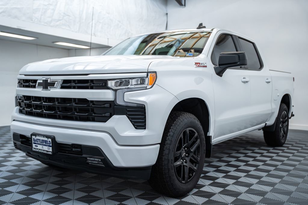 New 2025 Chevrolet Silverado 1500 RST AWD/4WD image 3