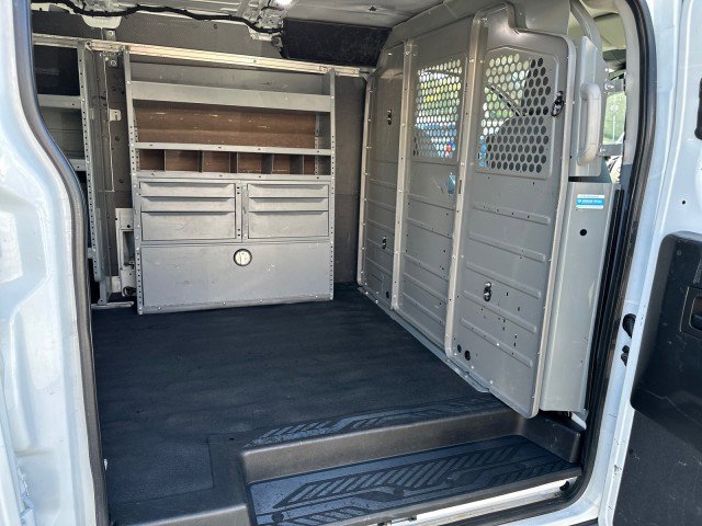 Used 2019 Ford Transit 250 130 Low Roof RWD image 27
