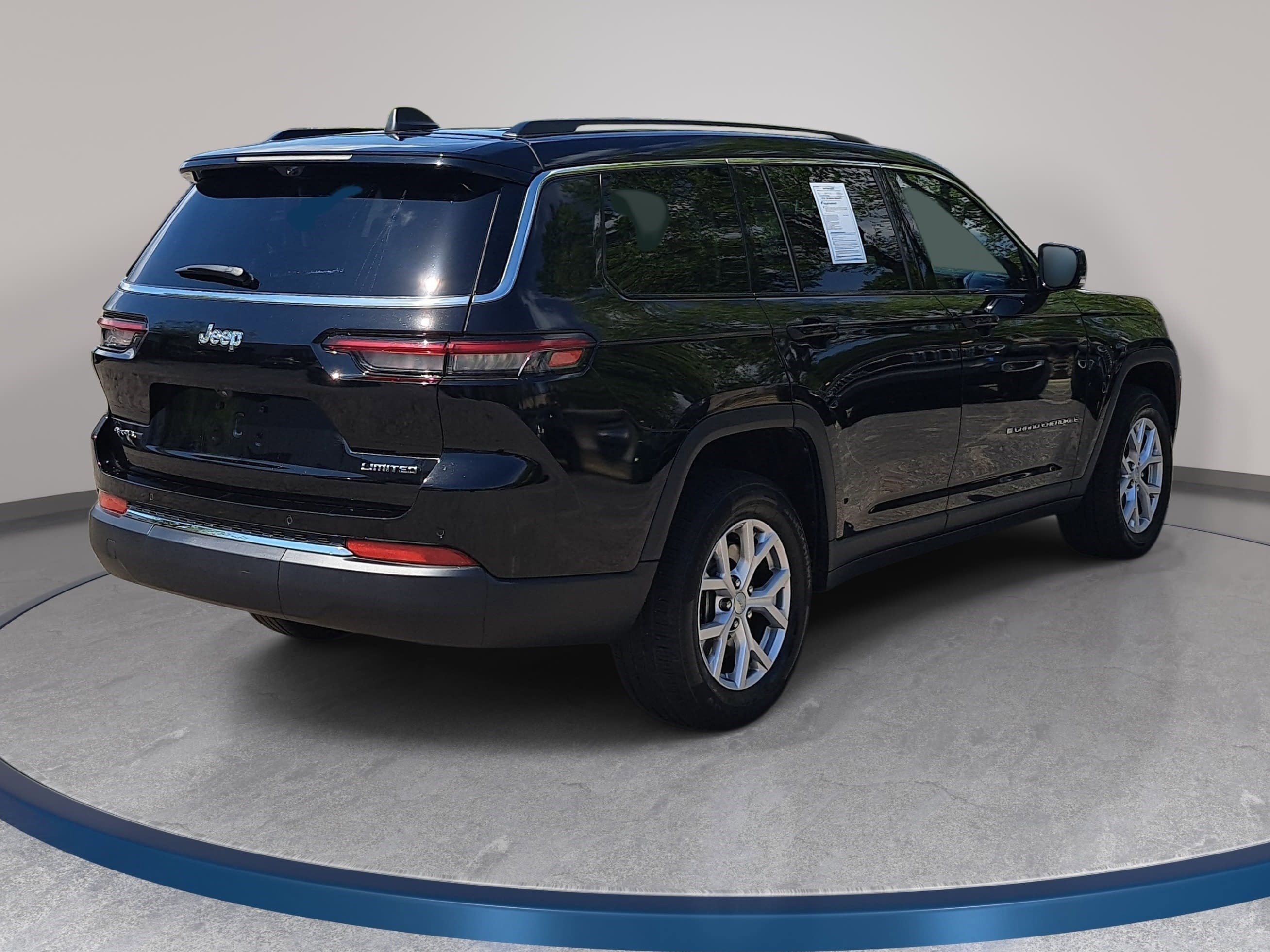 Used 2022 Jeep Grand Cherokee L Limited w/ Luxury Tech Group II AWD/4WD image 5