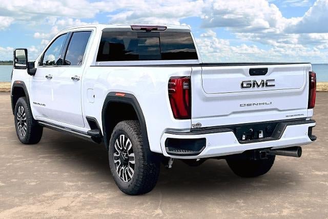 New 2026 GMC Sierra 2500 Denali Ultimate w/ Max Trailering Package AWD/4WD image 3