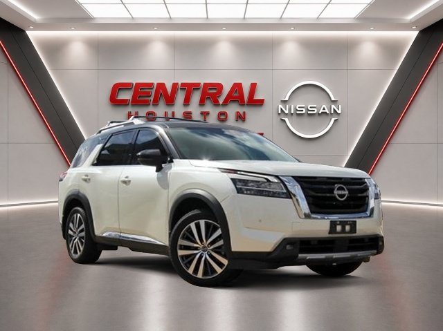 Used 2022 Nissan Pathfinder Platinum w/ Cargo Package FWD image 1