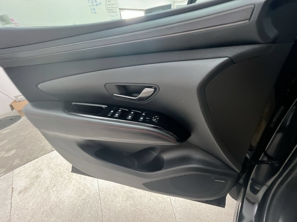Used 2023 Hyundai Tucson N Line AWD/4WD image 13