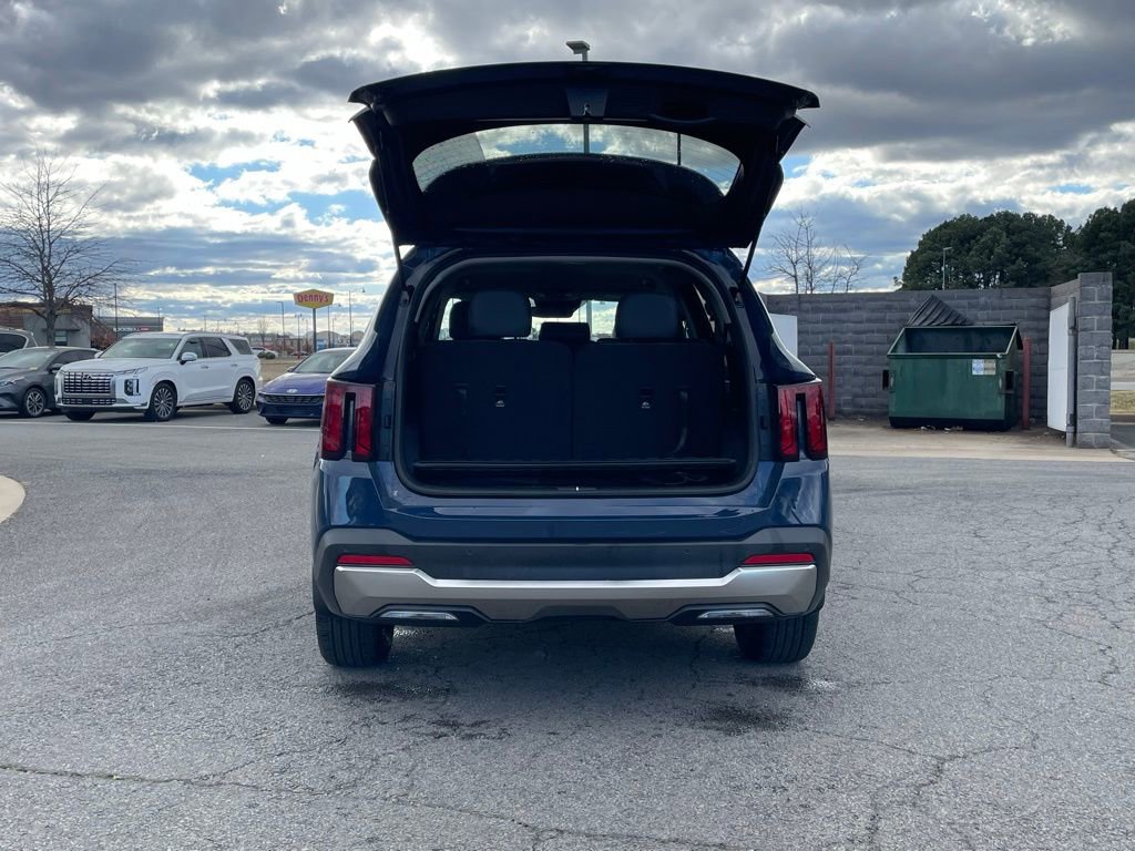 New 2025 Kia Sorento S AWD/4WD image 7