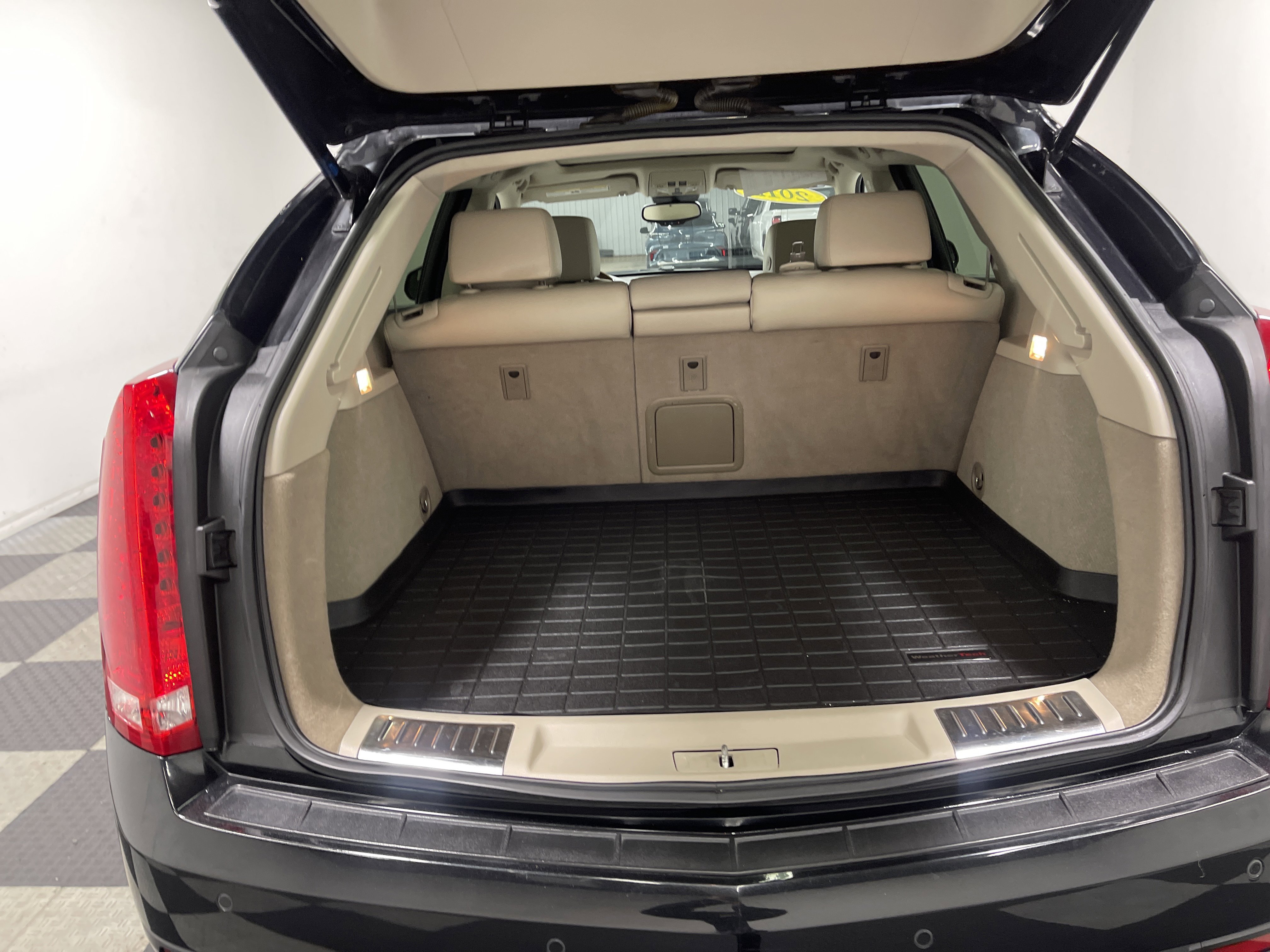 Used 2012 Cadillac SRX Performance image 18