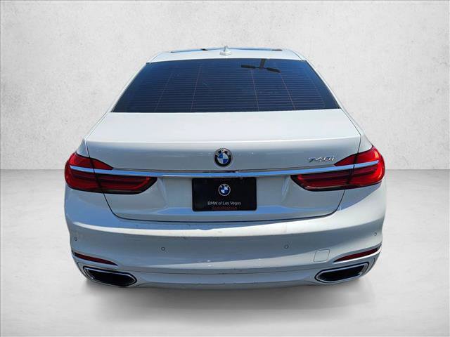 Used 2018 BMW 740i RWD image 7