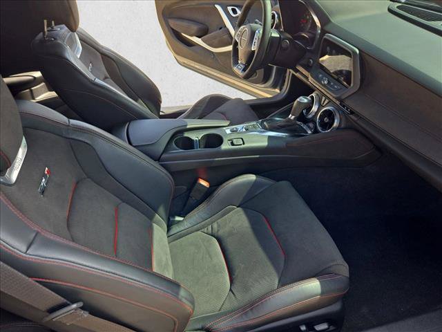 Used 2021 Chevrolet Camaro ZL1 RWD image 20