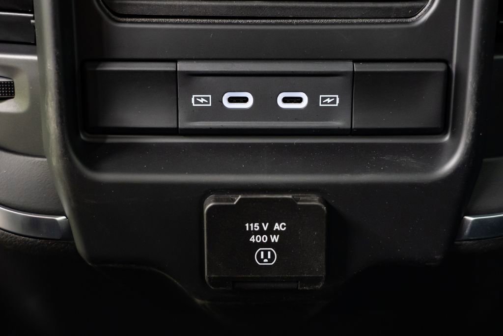 New 2026 RAM 3500 Big Horn AWD/4WD image 9