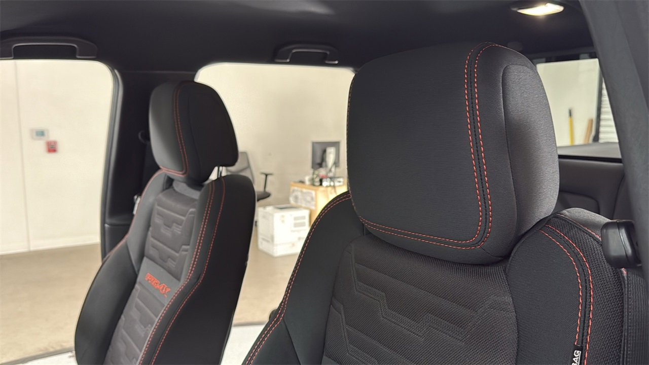 Used 2022 Nissan Frontier PRO-4X w/ Technology Package image 13