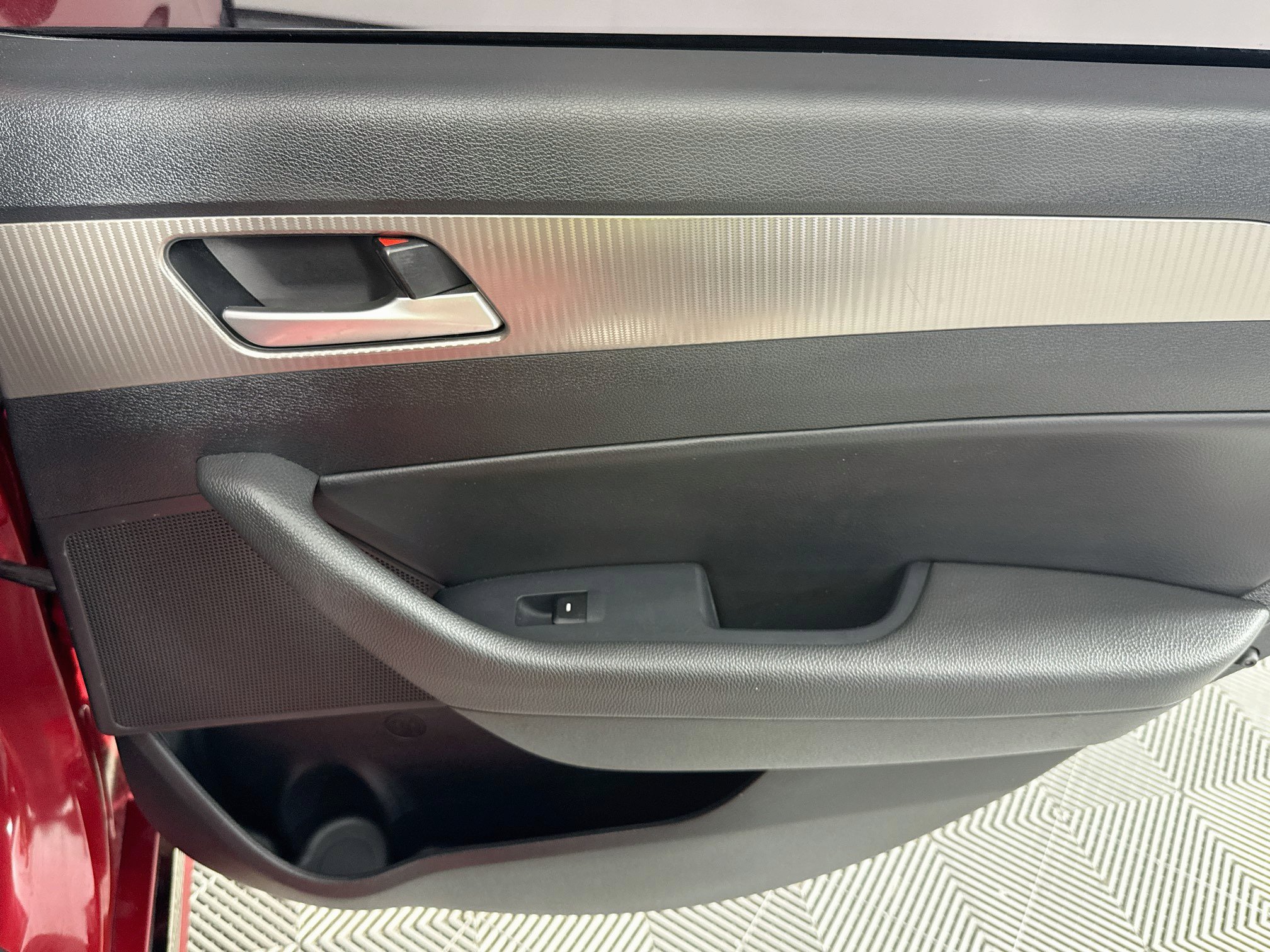 Used 2018 Hyundai Sonata Sport FWD image 26