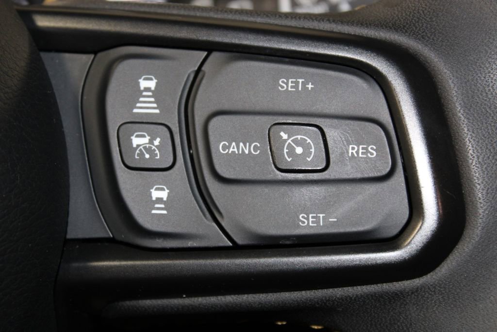 Used 2024 Jeep Wrangler Sport S image 36