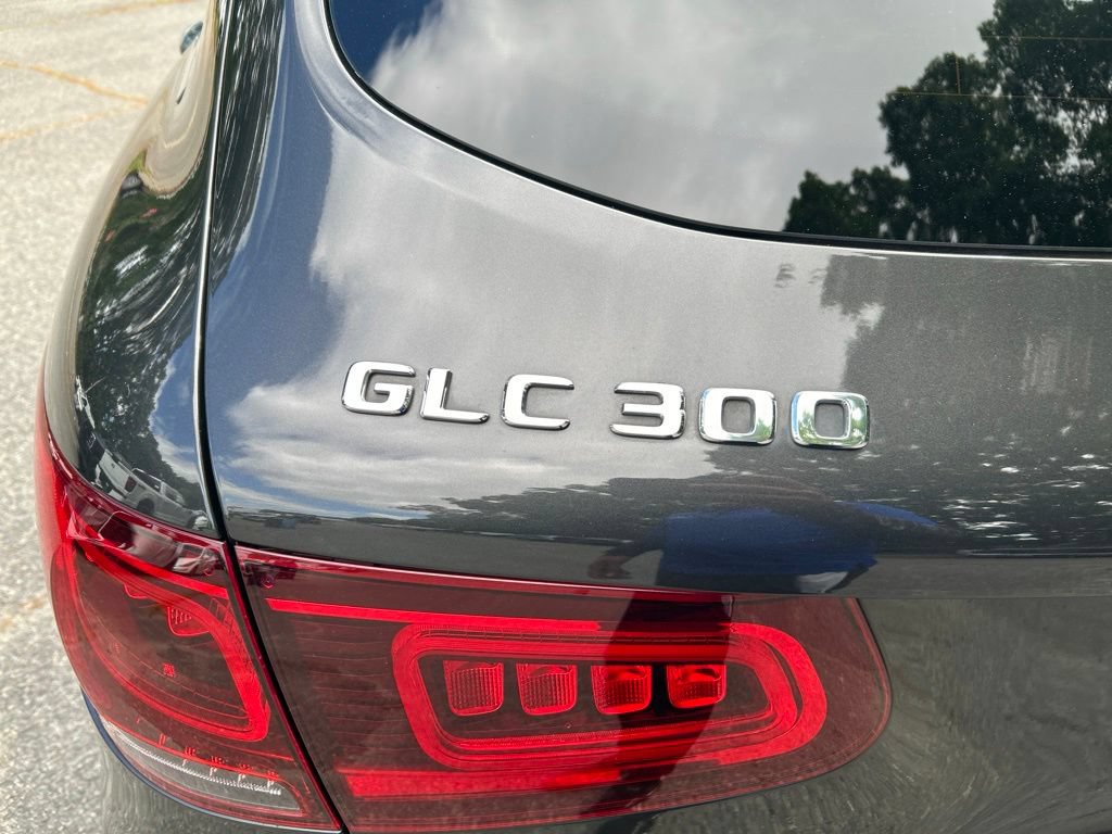 Used 2022 Mercedes-Benz GLC 300 4MATIC image 10