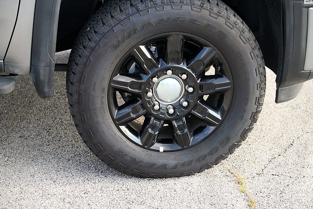 New 2026 GMC Sierra 2500 AT4 w/ AT4 Premium Plus Package AWD/4WD image 14