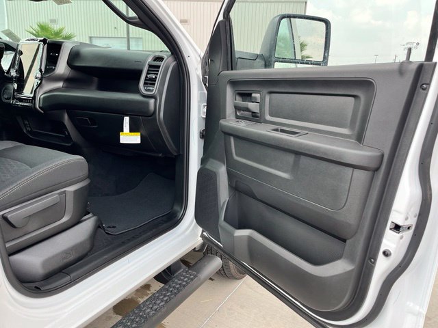 New 2027 RAM 3500 Tradesman AWD/4WD image 21