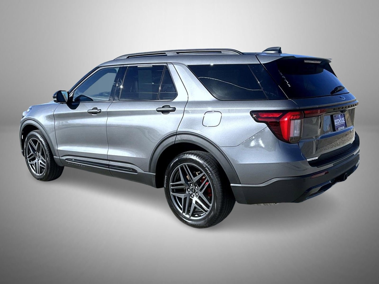 Used 2025 Ford Explorer ST-Line w/ ST-Line Street Pack image 7