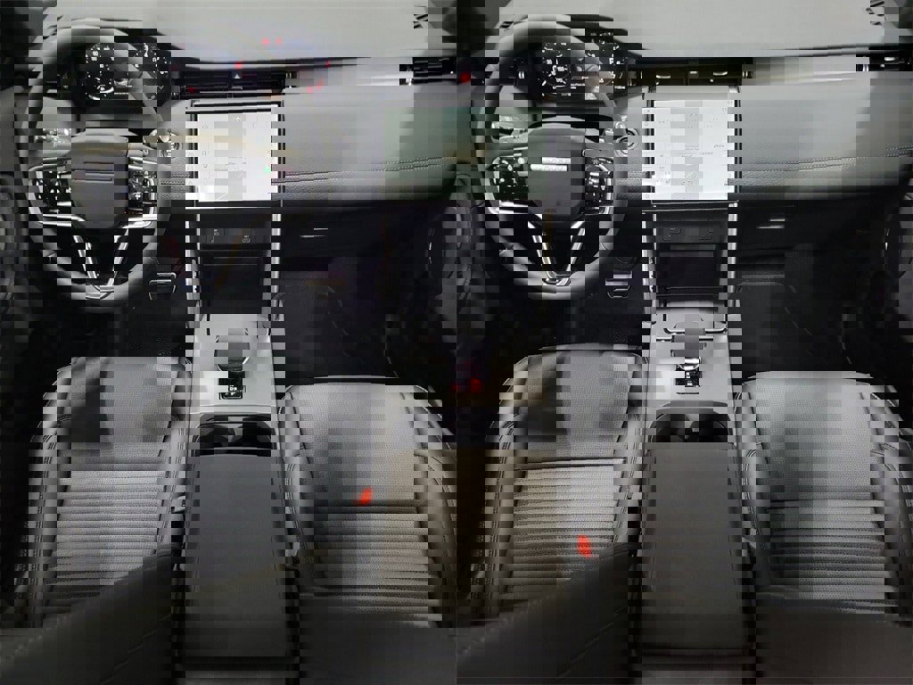 New 2024 Land Rover Discovery Sport Dynamic SE image 25