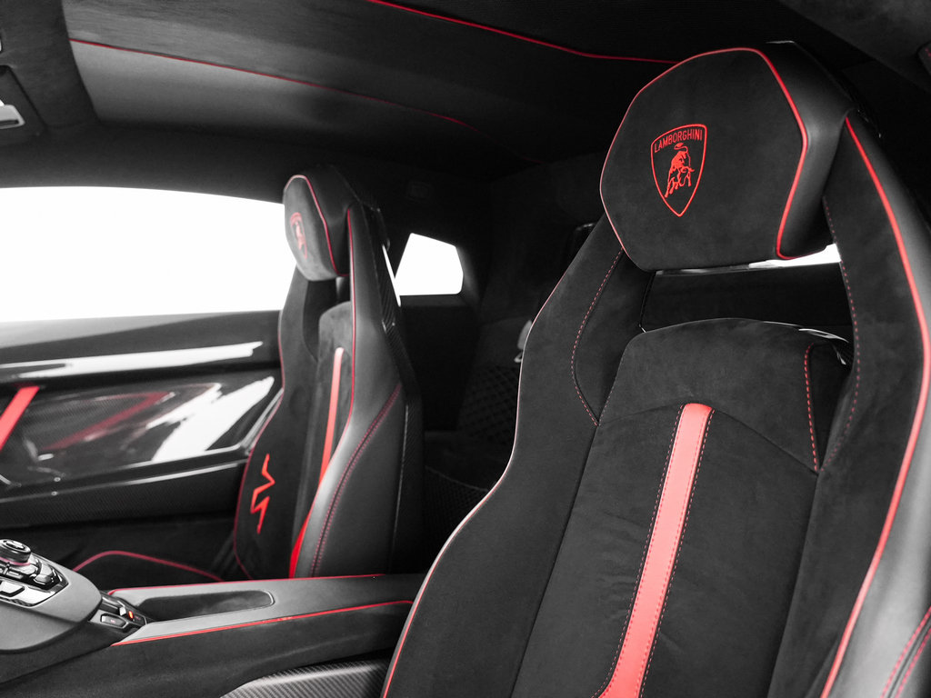 Used 2016 Lamborghini Aventador LP 750-4 Superveloce AWD/4WD image 17