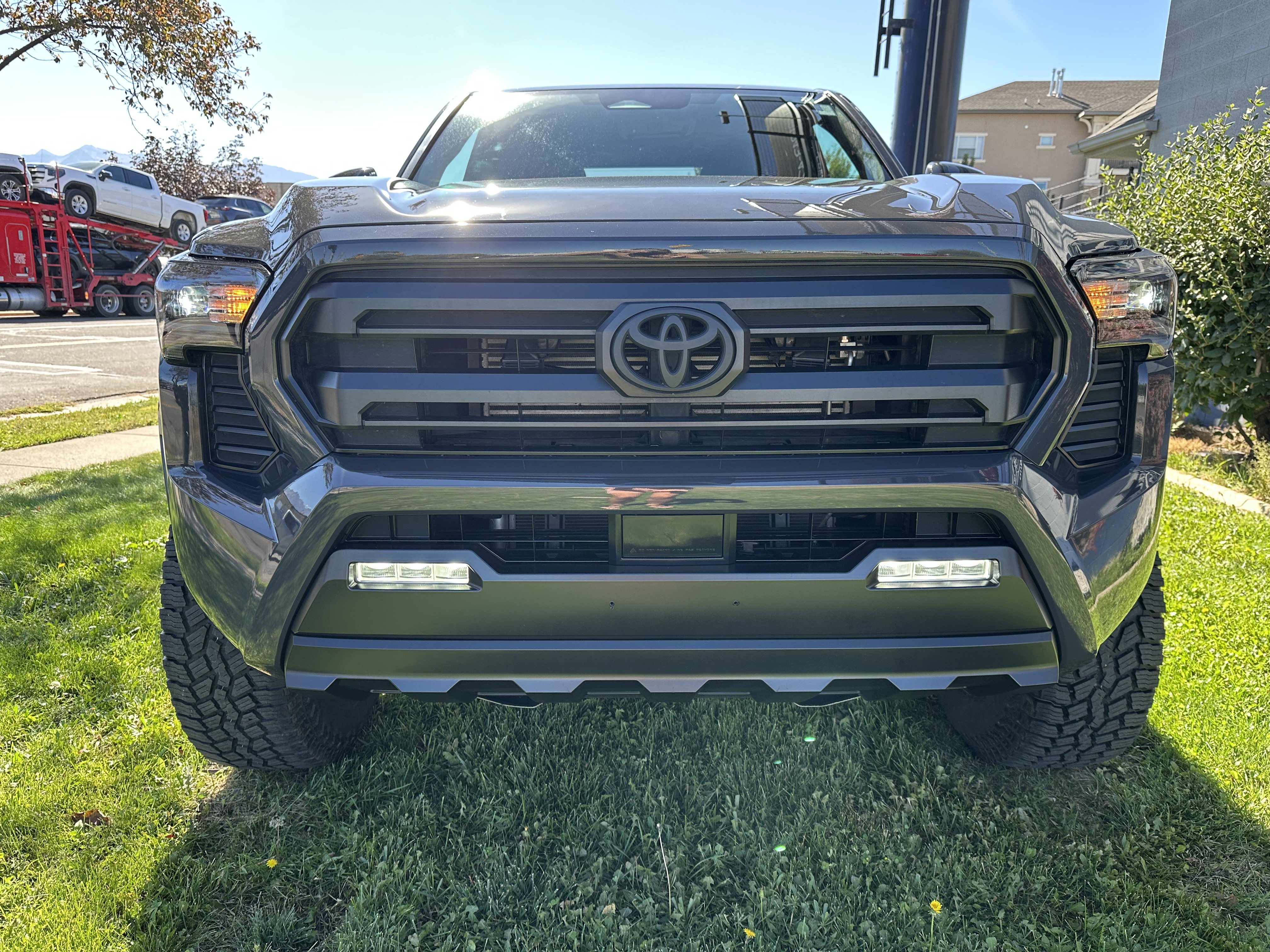 Used 2024 Toyota Tacoma SR5 image 13