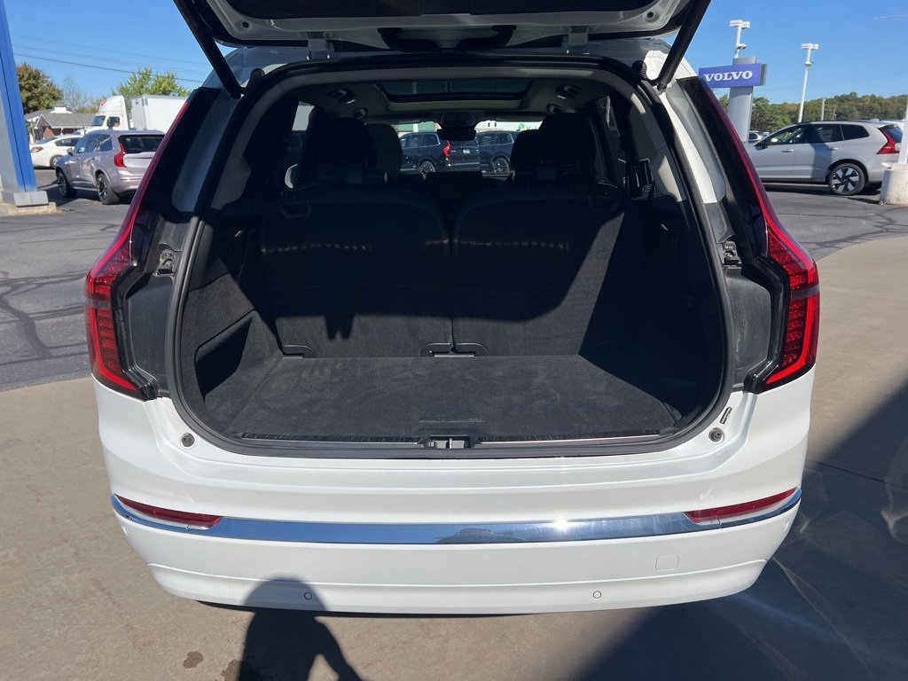 Certified 2025 Volvo XC90 B5 Plus image 30