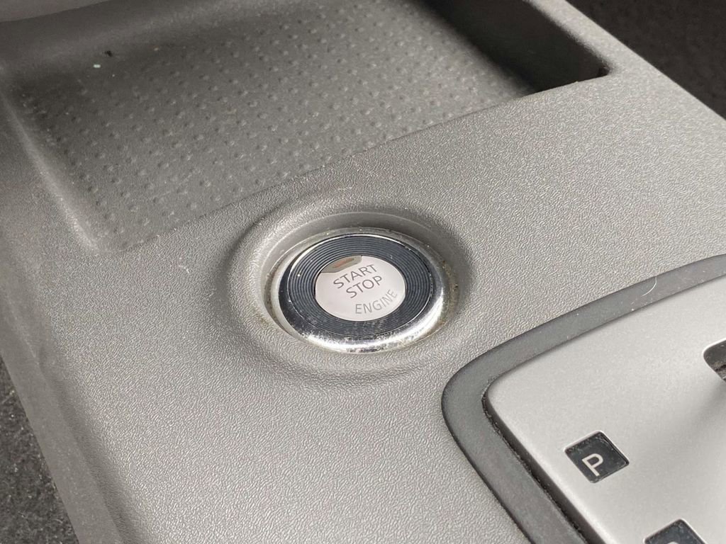 Used 2021 Nissan Frontier SV AWD/4WD image 28