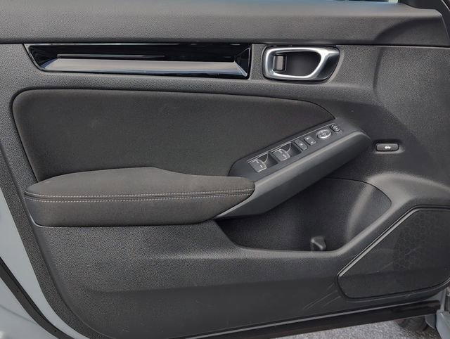 Certified 2025 Honda Civic FWD Hybrid Sedan image 15