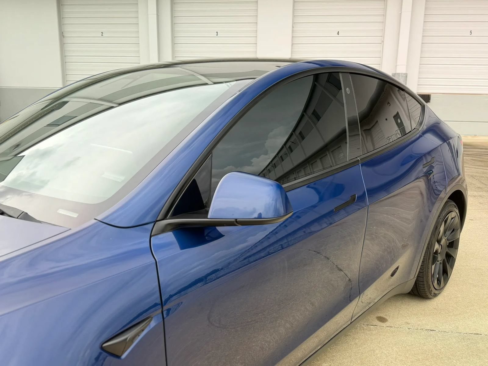 Used 2022 Tesla Model Y Long Range AWD/4WD image 14