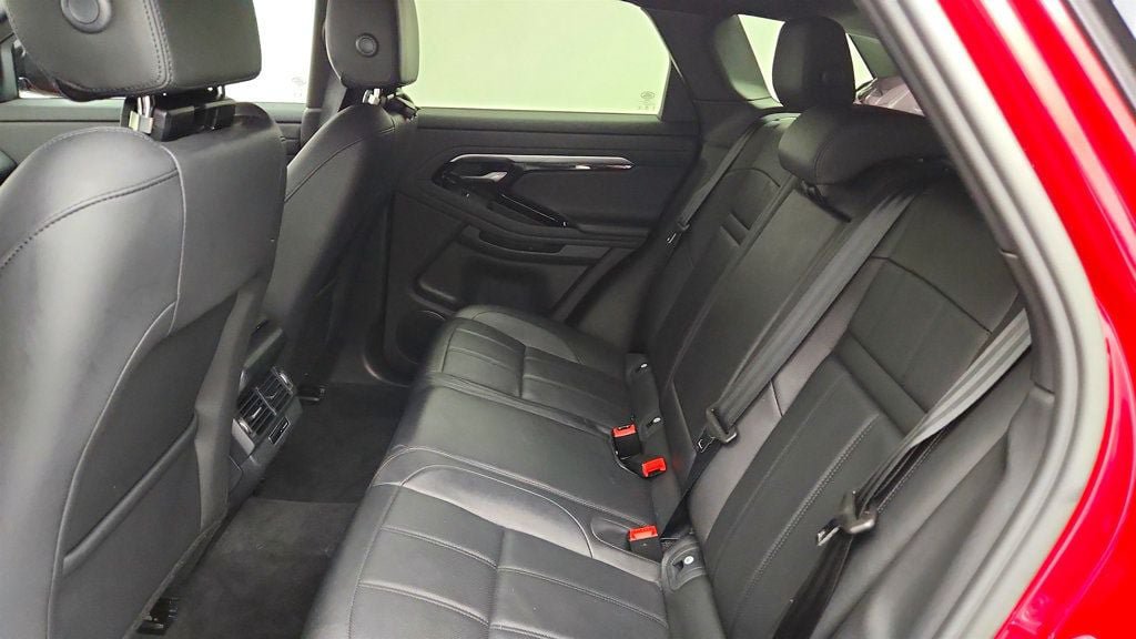 Used 2023 Land Rover Range Rover Evoque R-Dynamic S AWD/4WD image 19