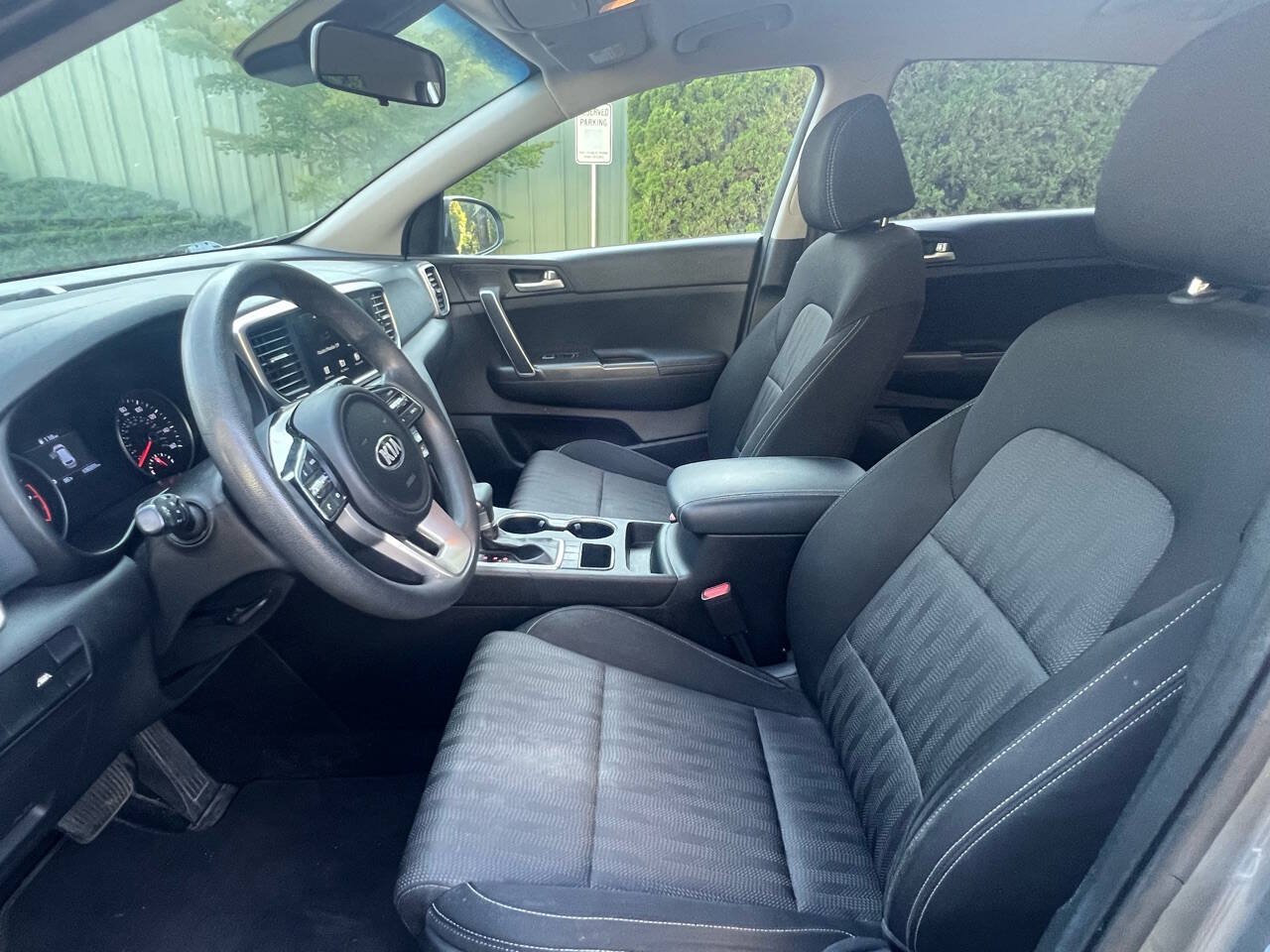Used 2020 Kia Sportage LX AWD/4WD image 12