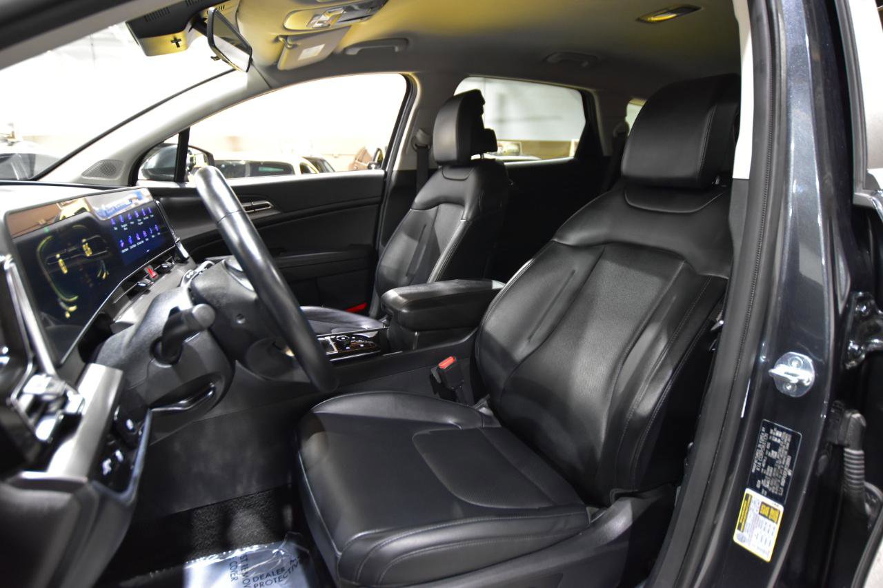 Used 2024 Kia Sportage EX image 35