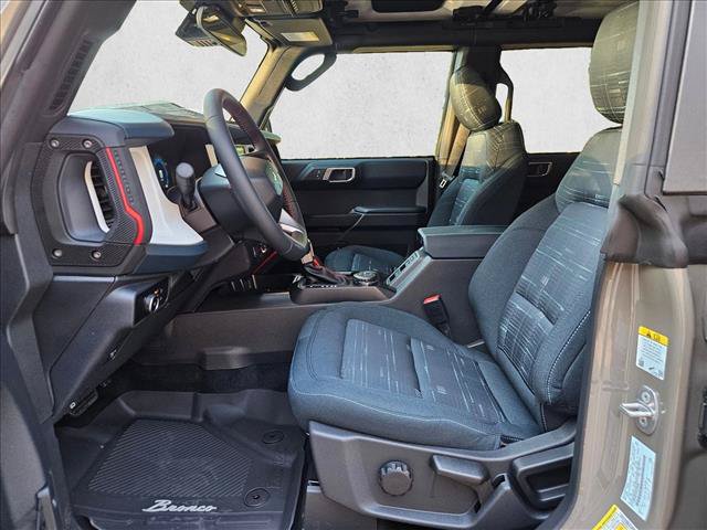 New 2026 Ford Bronco Heritage Edition AWD/4WD image 4