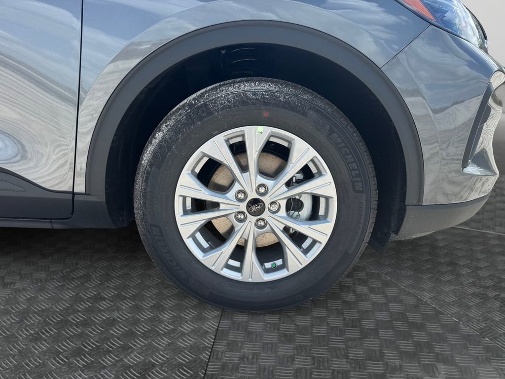 New 2026 Ford Escape Active image 17