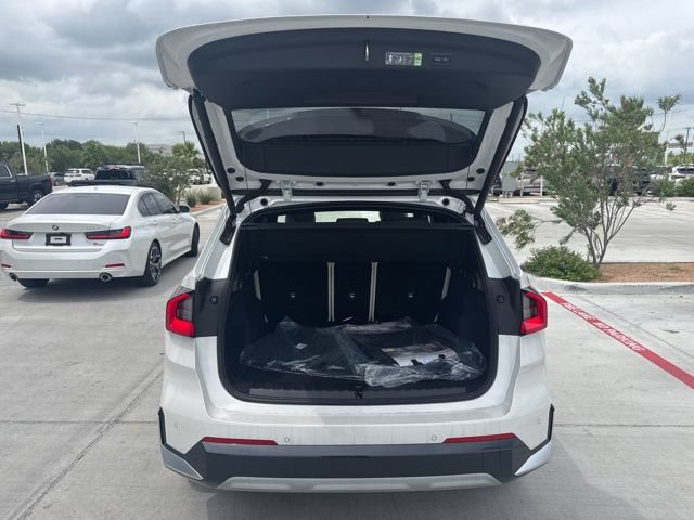 New 2026 BMW X1 xDrive28i w/ Technology Package AWD/4WD image 6