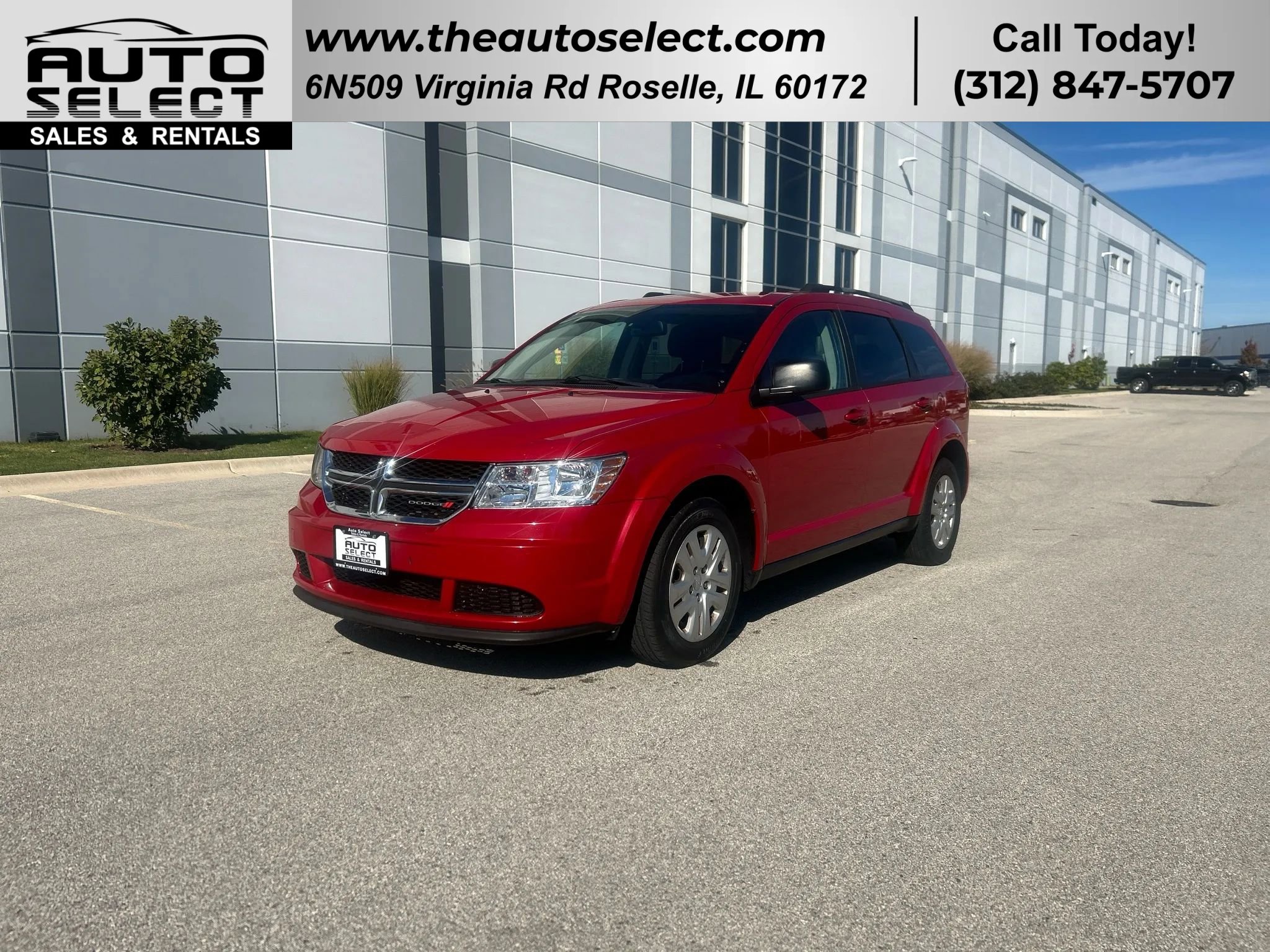 Used 2018 Dodge Journey SE image 1