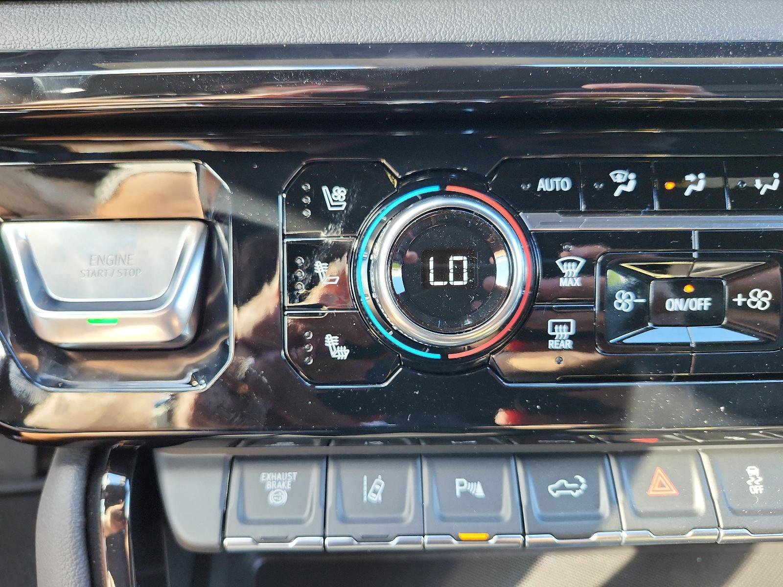 New 2026 GMC Sierra 2500 AT4 w/ AT4 Premium Plus Package image 18