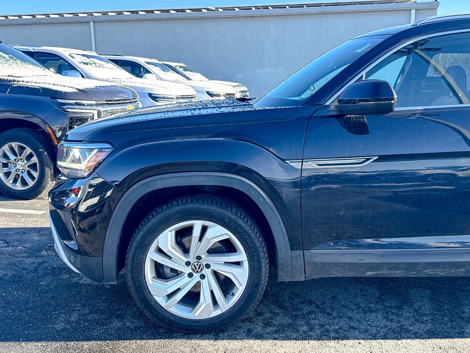 Used 2021 Volkswagen Atlas Cross Sport SEL image 9