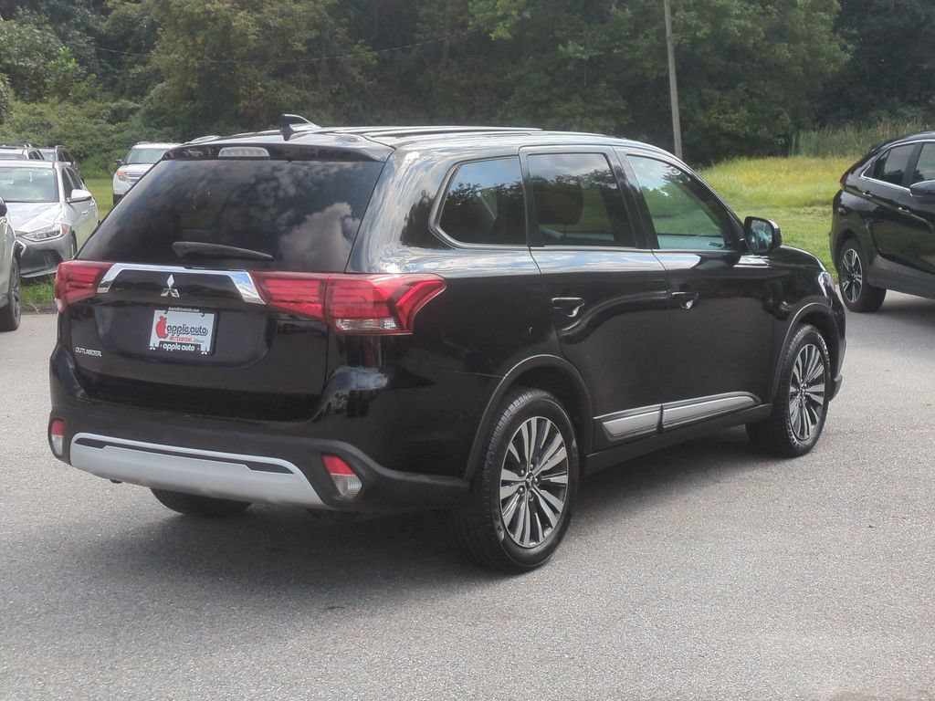 Used 2020 Mitsubishi Outlander ES FWD image 5