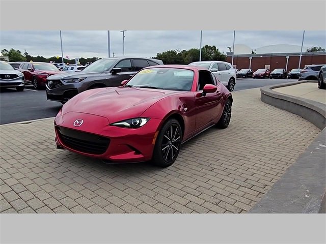 Used 2025 MAZDA MX-5 Miata RF Grand Touring image 52