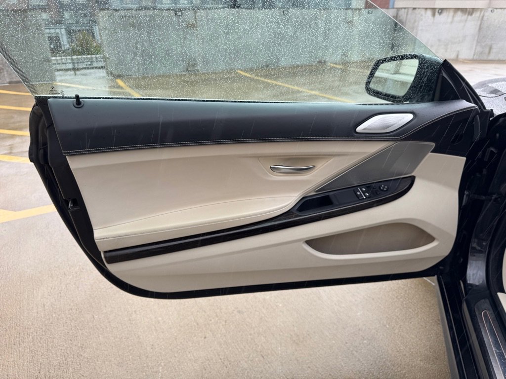 Used 2013 BMW 650i xDrive Coupe image 9