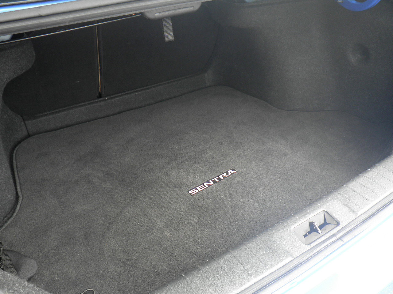 Used 2021 Nissan Sentra SV w/ SV Premium Package image 23