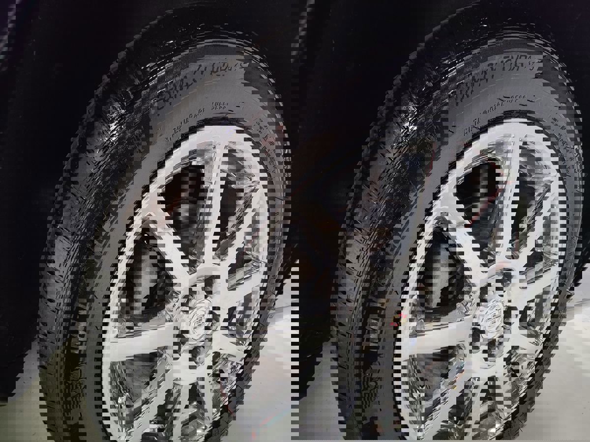 Used 2007 Cadillac DTS Performance image 52