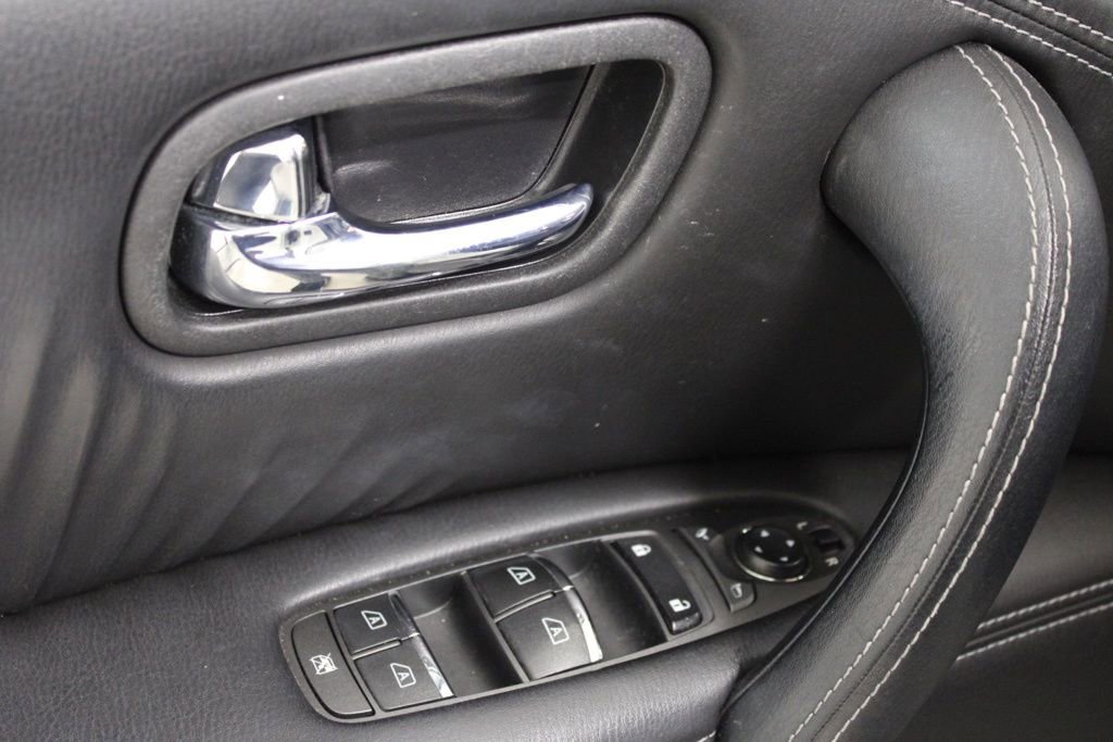 Used 2016 INFINITI QX80 4WD w/ 22" Wheel Package image 19