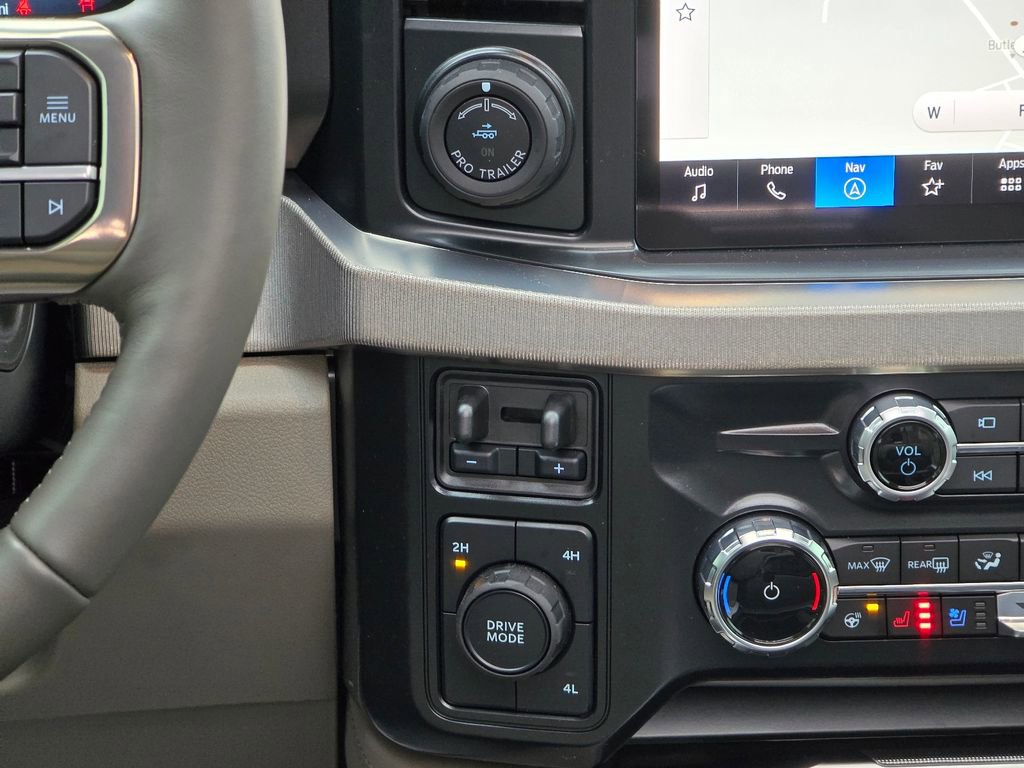 Used 2026 Ford F450 Platinum w/ Platinum Plus Package image 19