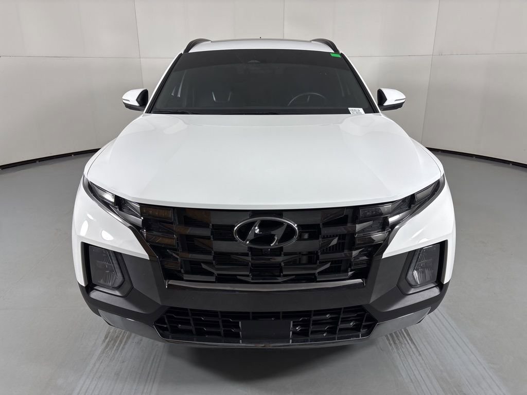 Used 2023 Hyundai Santa Cruz Limited image 3