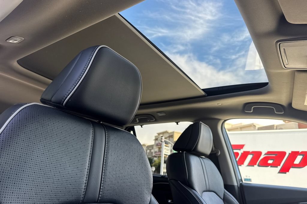 Certified 2023 Honda Pilot Elite image 22