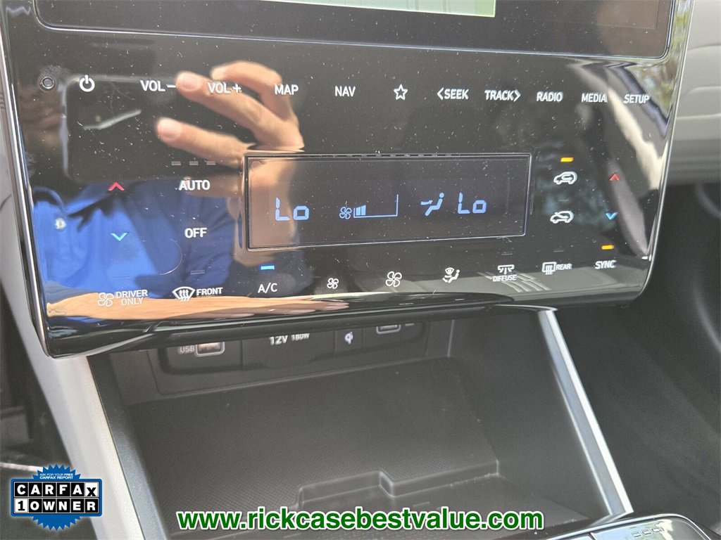 Used 2024 Hyundai Tucson Blue image 27