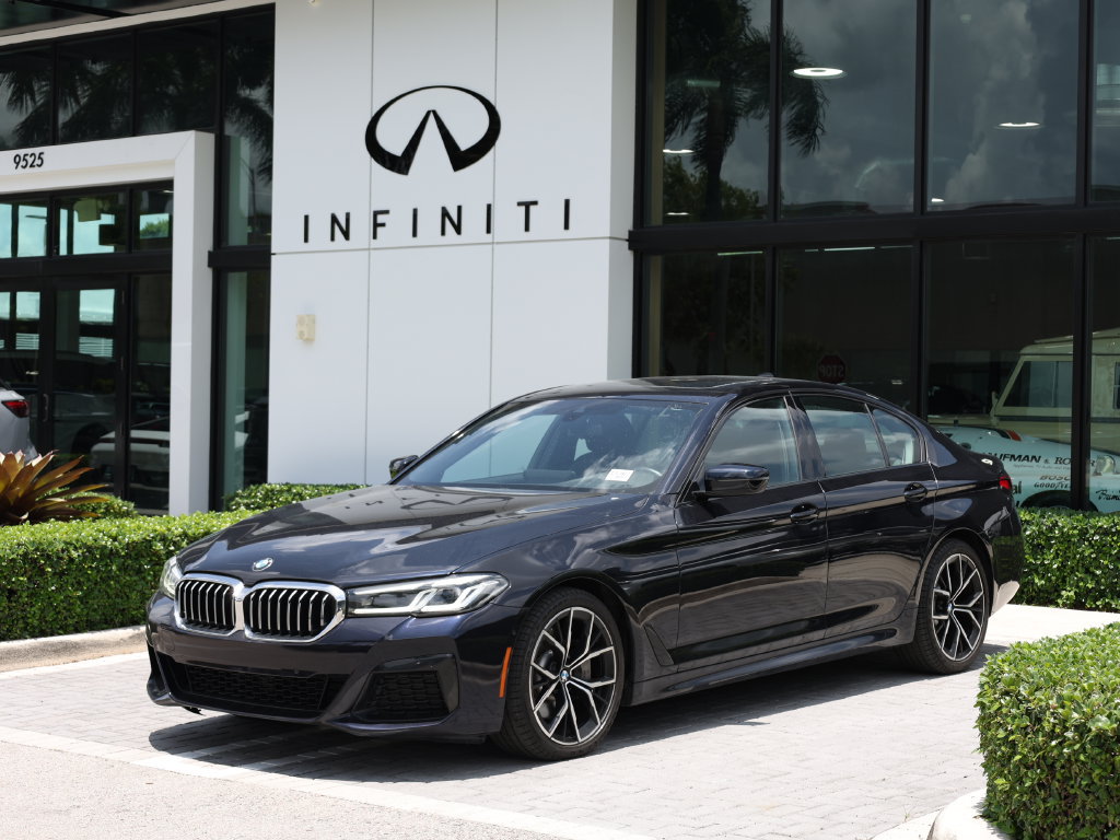 Used 2023 BMW 530i xDrive w/ M Sport Package